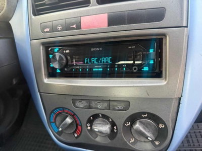 Fiat Grande Punto 1.2 3 porte (6)