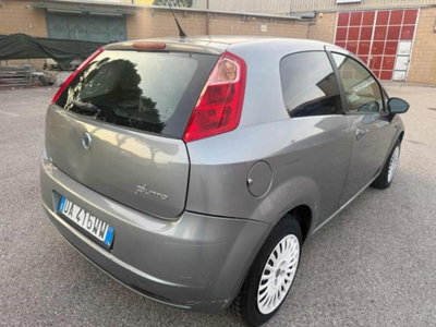 Fiat Grande Punto 1.2 3 porte (7)