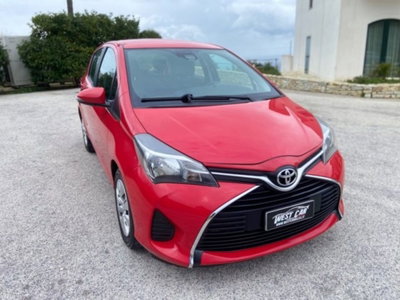 Toyota Yaris 1.0 5 porte Cool (11)