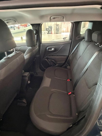 Jeep Renegade 1.5 Turbo T4 MHEV Upland (14)