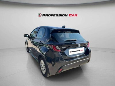 Toyota Yaris 1.5 Hybrid 5 porte Premiere (6)