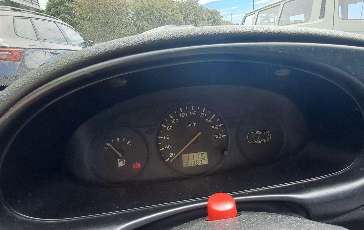 Ford Courier 1.8 diesel cat 3p. (9)