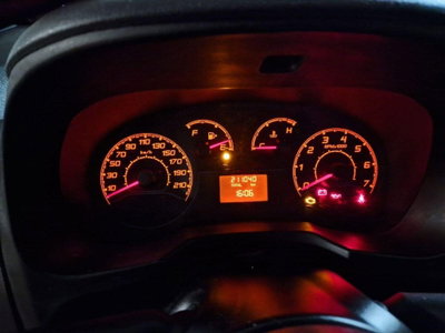 Fiat Fiorino 1.3 MJT 80CV Cargo (8)