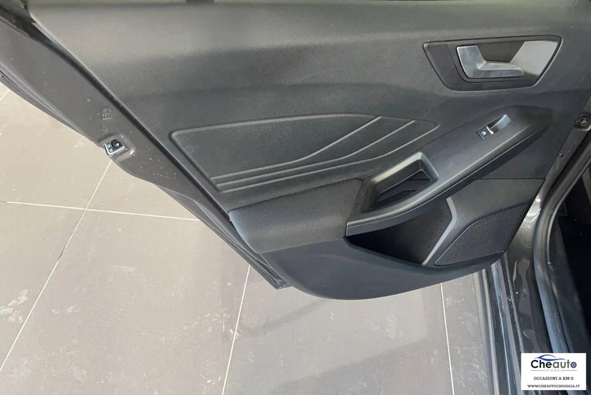 Ford Focus 1.5 ecoblue ST-Line X 115cv auto (15)