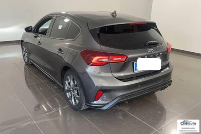 Ford Focus 1.5 ecoblue ST-Line X 115cv auto (4)