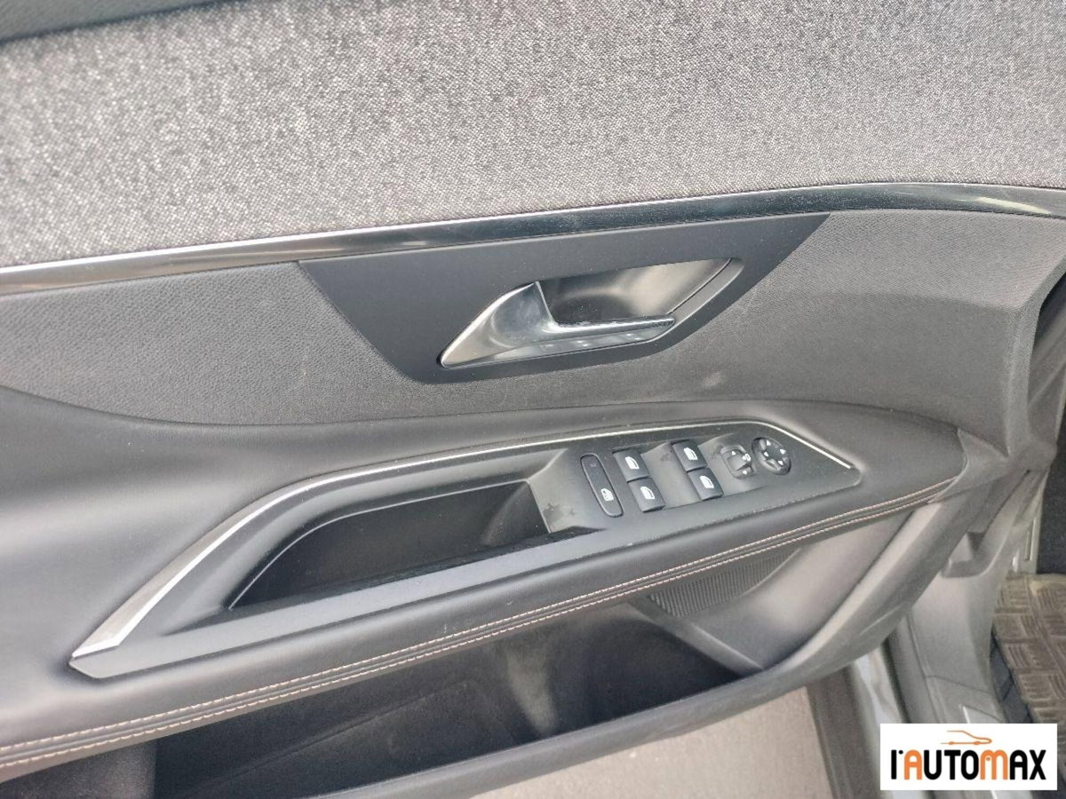 Peugeot 3008 BlueHDi 150 S&S GT Line (8)