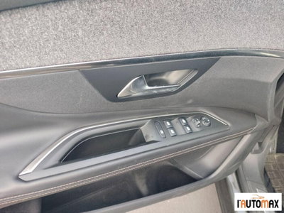 Peugeot 3008 BlueHDi 150 S&S GT Line (8)