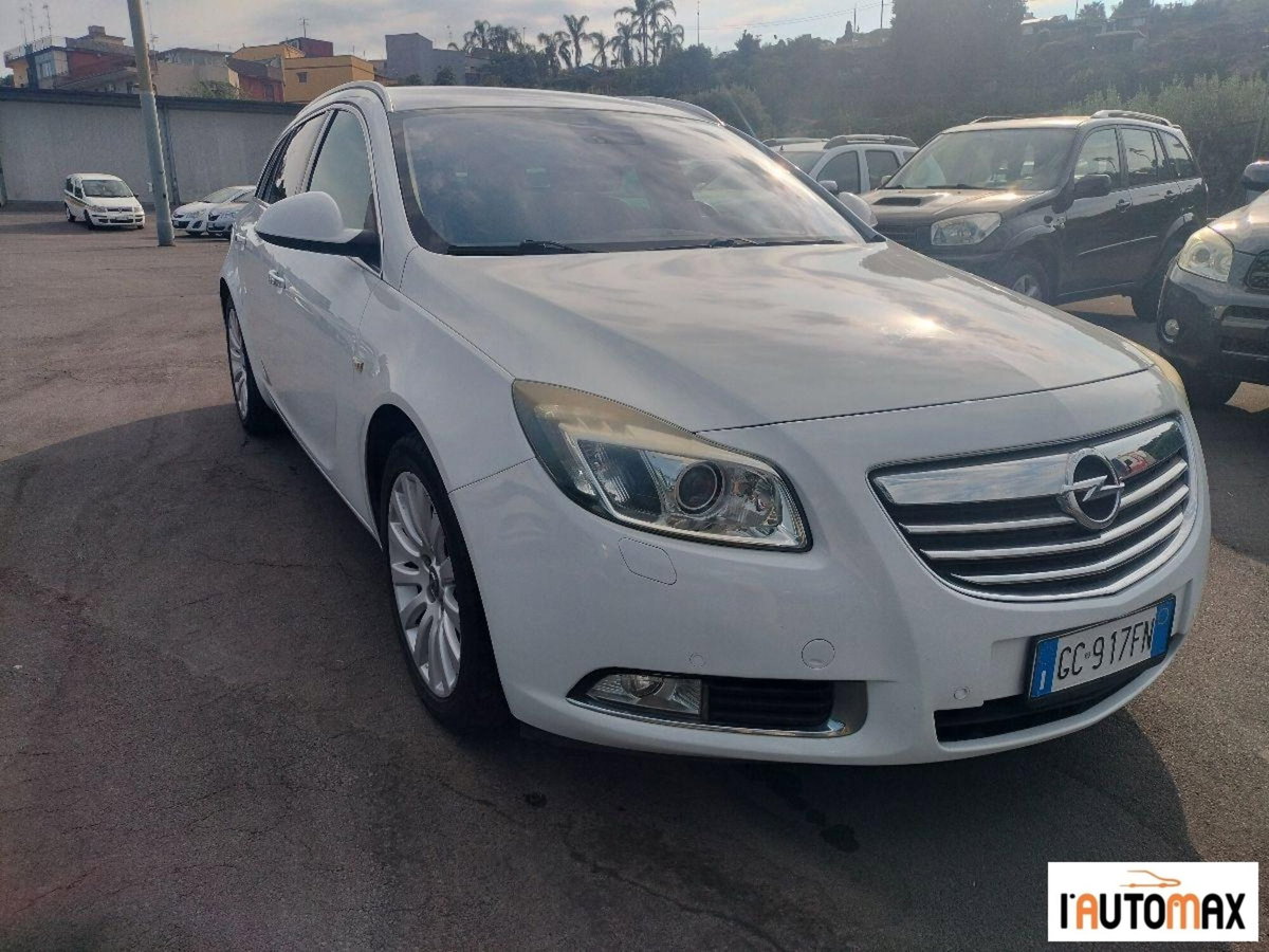 Opel Insignia Station Wagon CDTI 160CV Sports Elective (3)