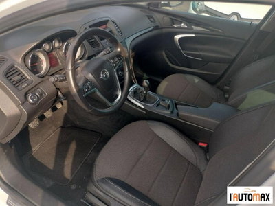 Opel Insignia Station Wagon CDTI 160CV Sports Elective (8)