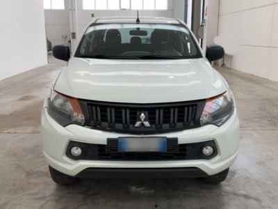 Mitsubishi L200 2.4 DI-D/154CV Double Cab Inform (3)