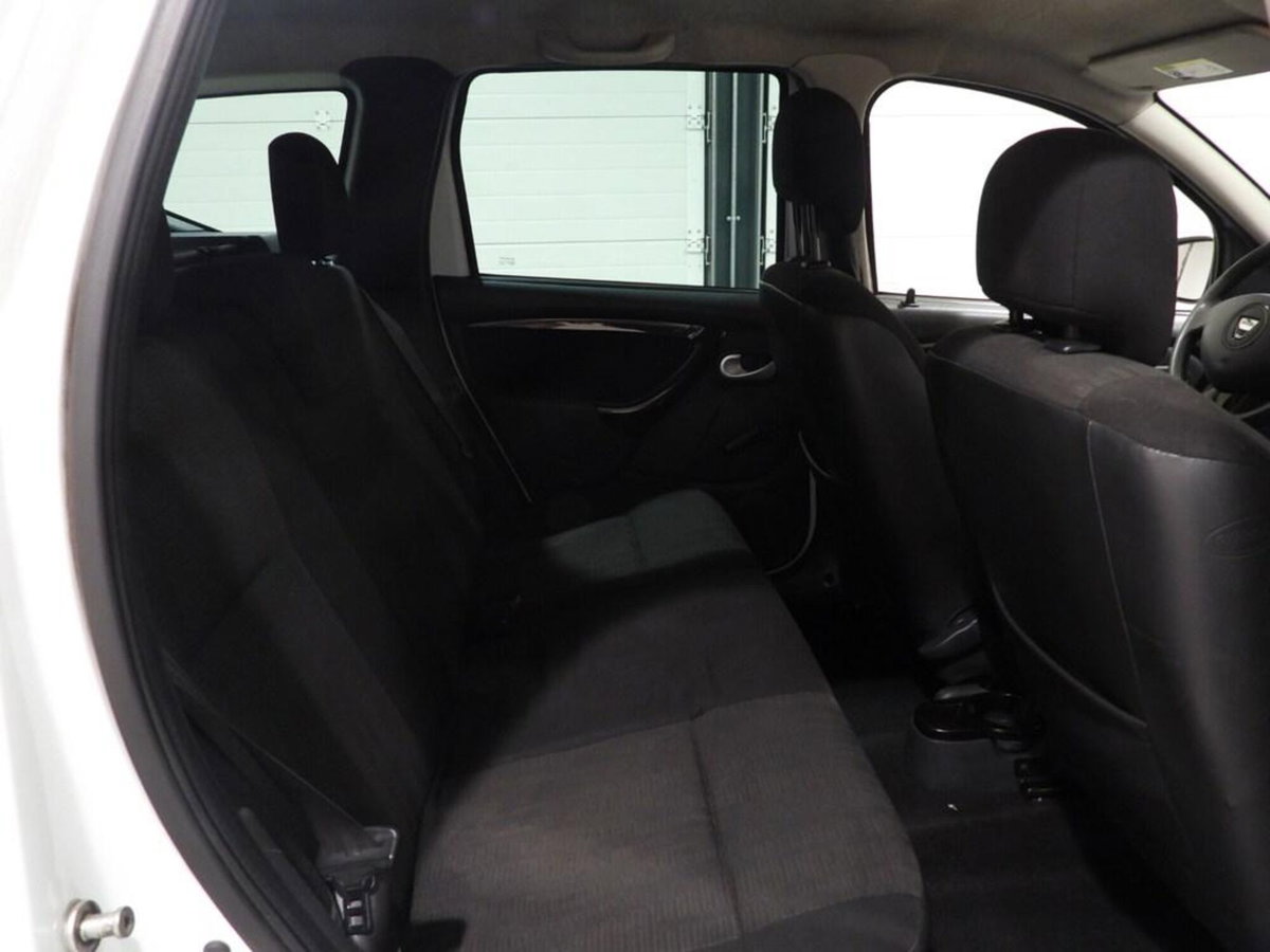 Dacia Duster 1.6 110CV 4x2 GPL Ambiance (10)
