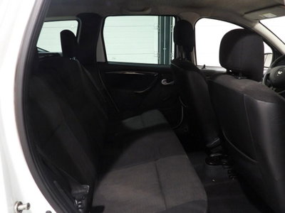 Dacia Duster 1.6 110CV 4x2 GPL Ambiance (10)