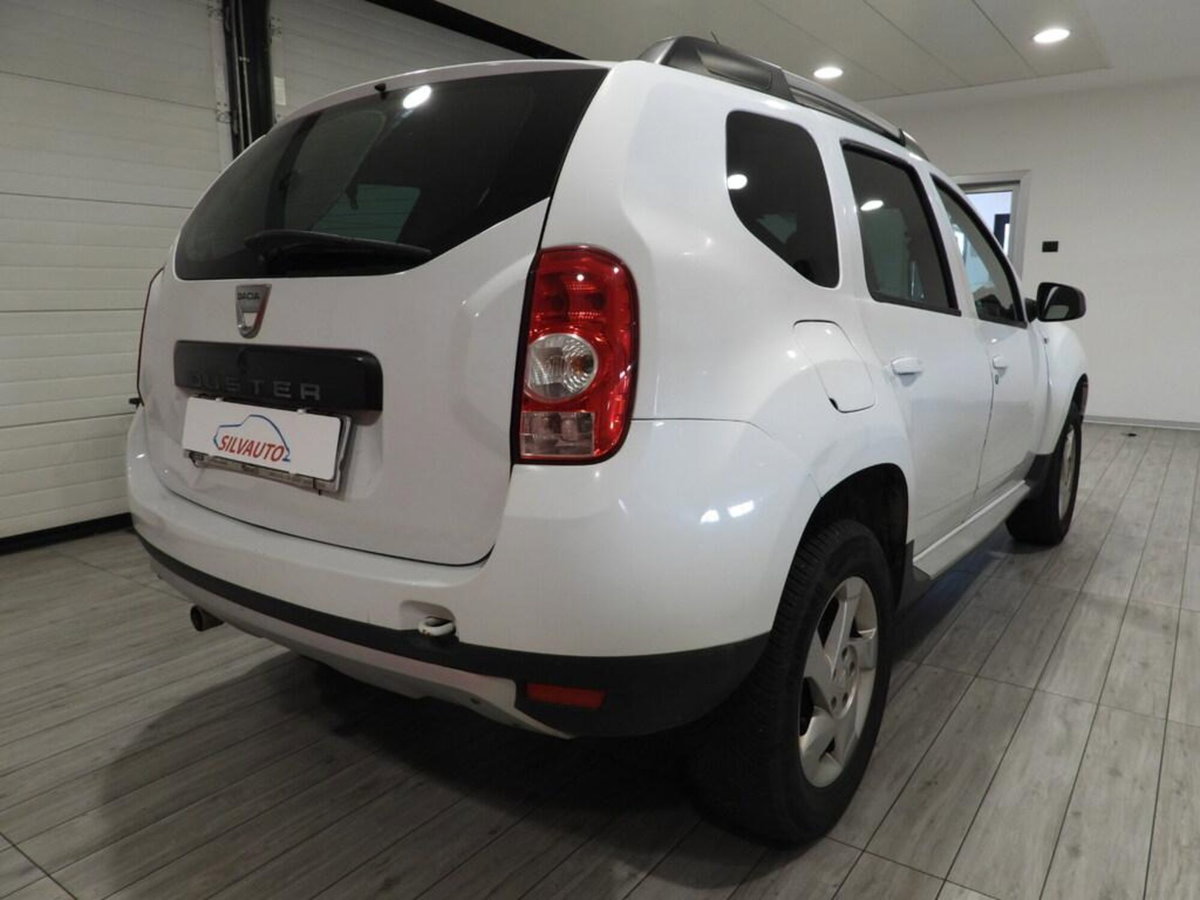 Dacia Duster 1.6 110CV 4x2 GPL Ambiance (4)