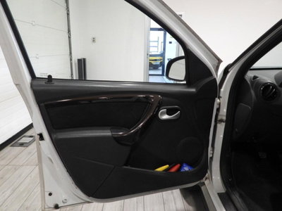 Dacia Duster 1.6 110CV 4x2 GPL Ambiance (6)