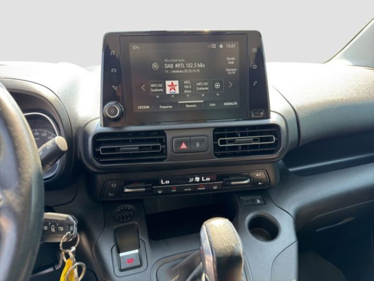 Opel Combo Life 1.5D 100 CV S&S Advance (17)