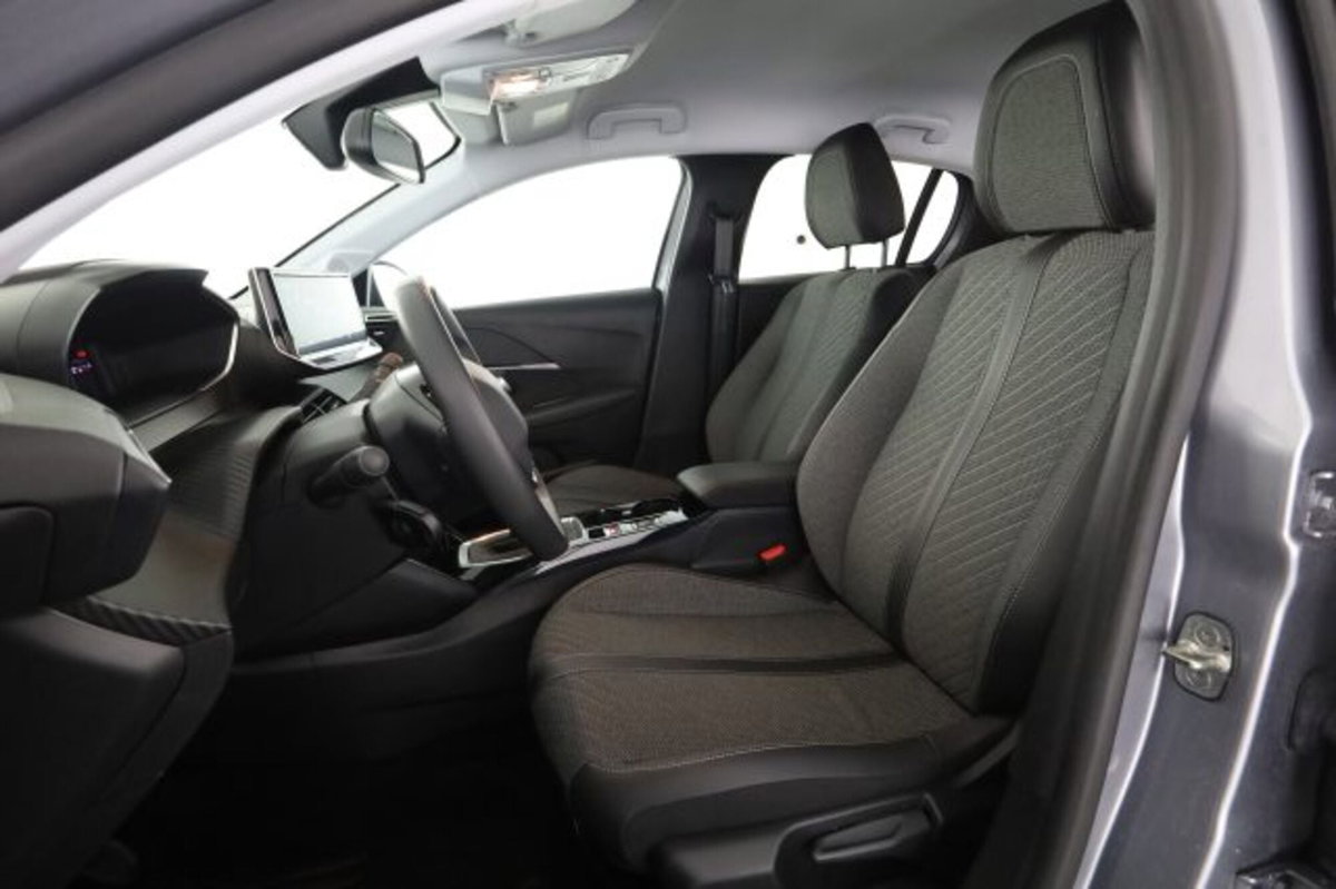 Peugeot 208 PureTech 100 Stop&Start 5 porte Allure (2)