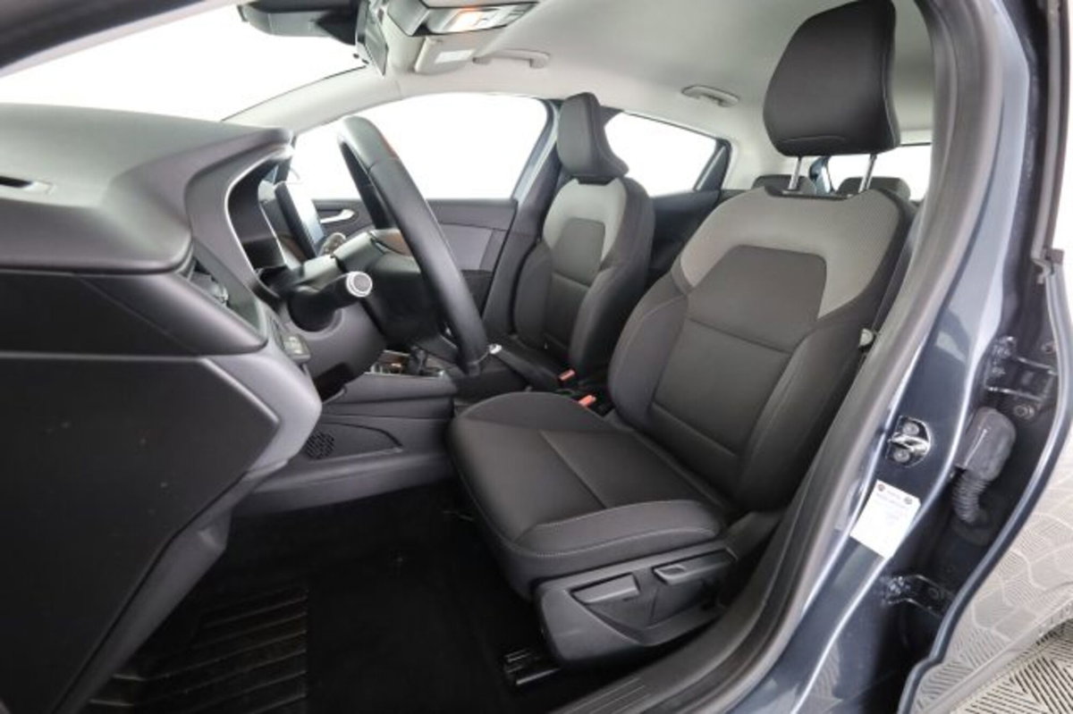 Renault Clio TCe 100 CV 5 porte Business (2)
