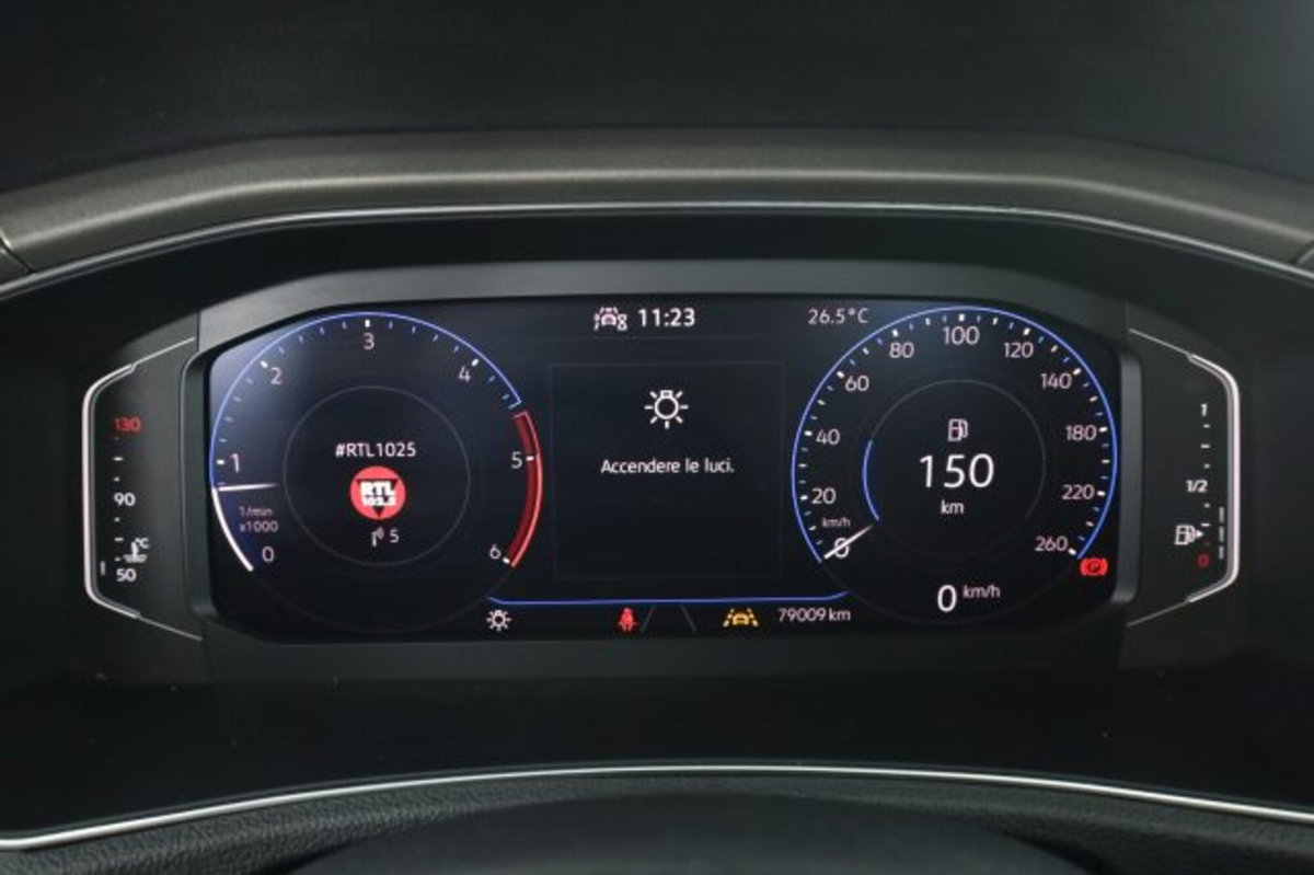 Volkswagen T-Roc 1.6 TDI SCR Style BlueMotion Technology (7)