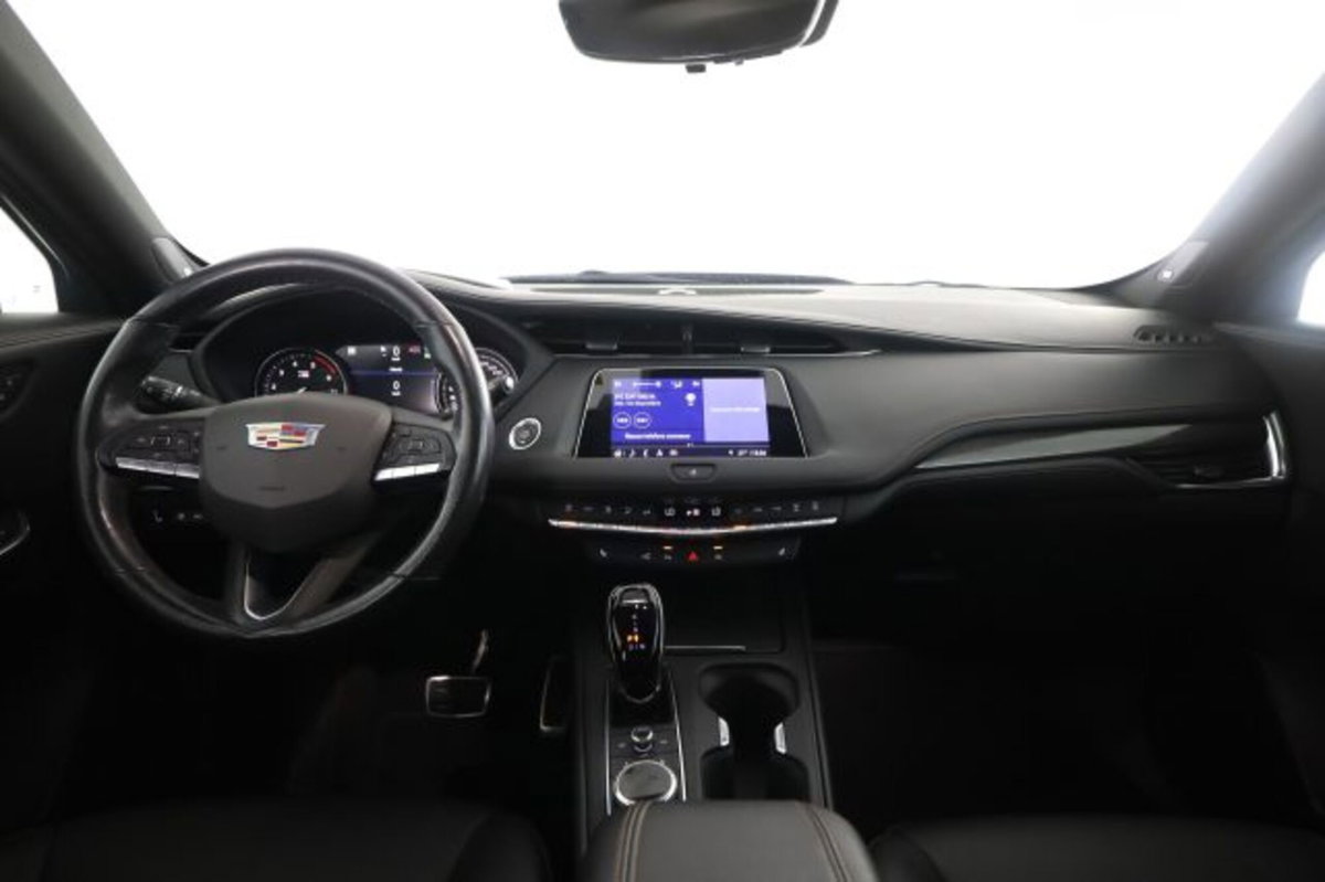 Cadillac XT4 XT4 350 TD AWD Sport (12)