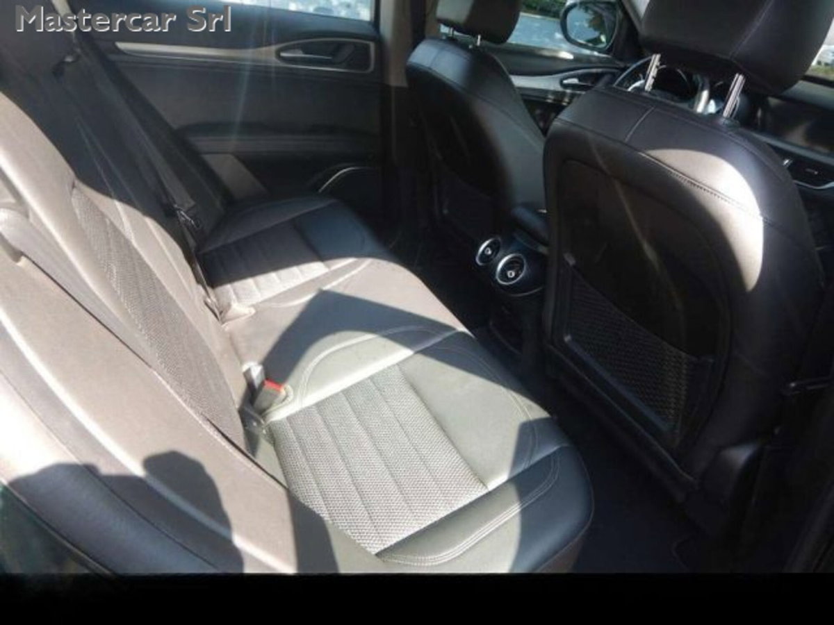 Alfa Romeo Stelvio Stelvio 2.2 Turbodiesel 190 CV AT8 Q4 Sprint (7)