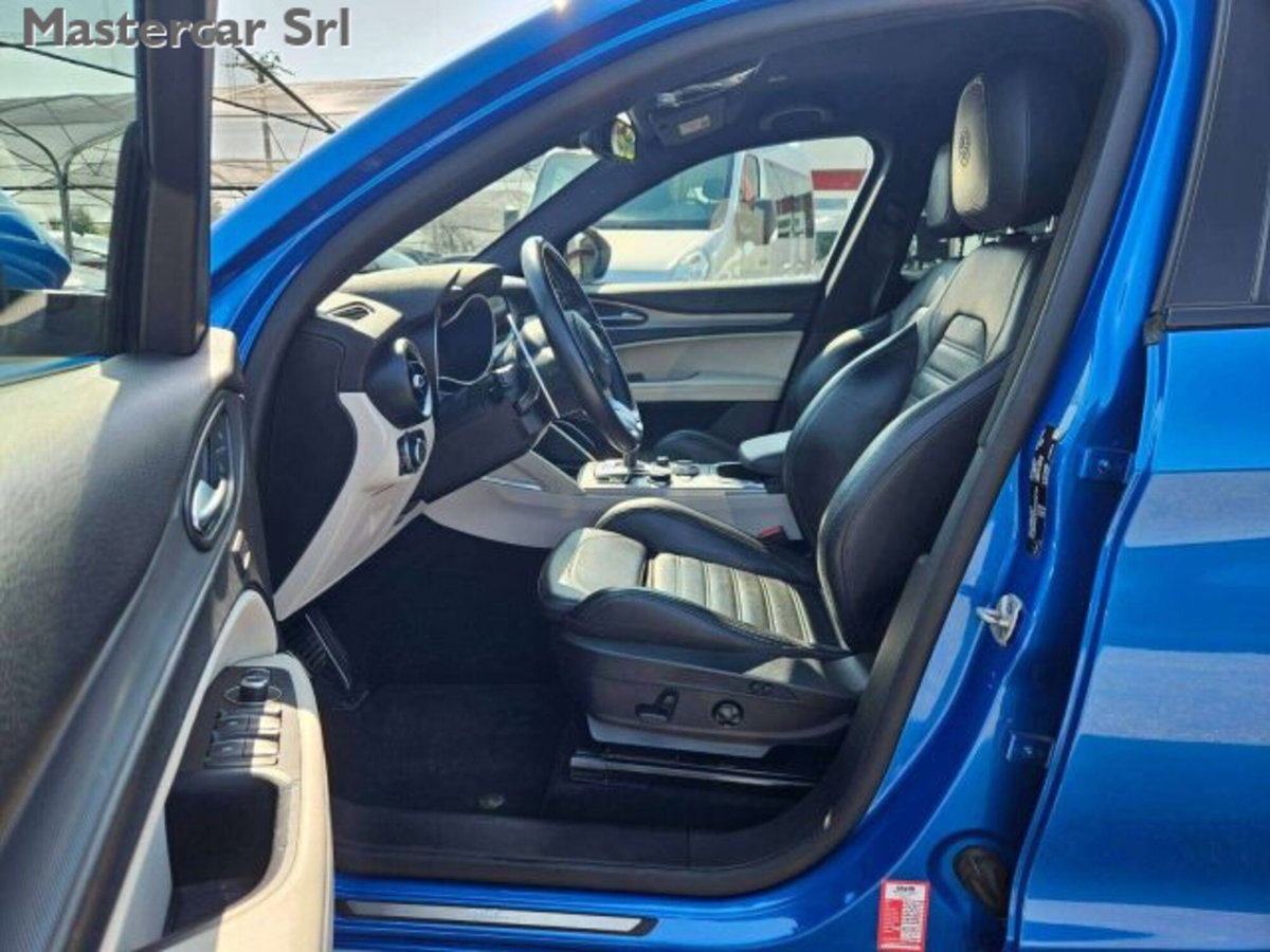 Alfa Romeo Stelvio 2.2 t Veloce Q4 210cv auto (10)