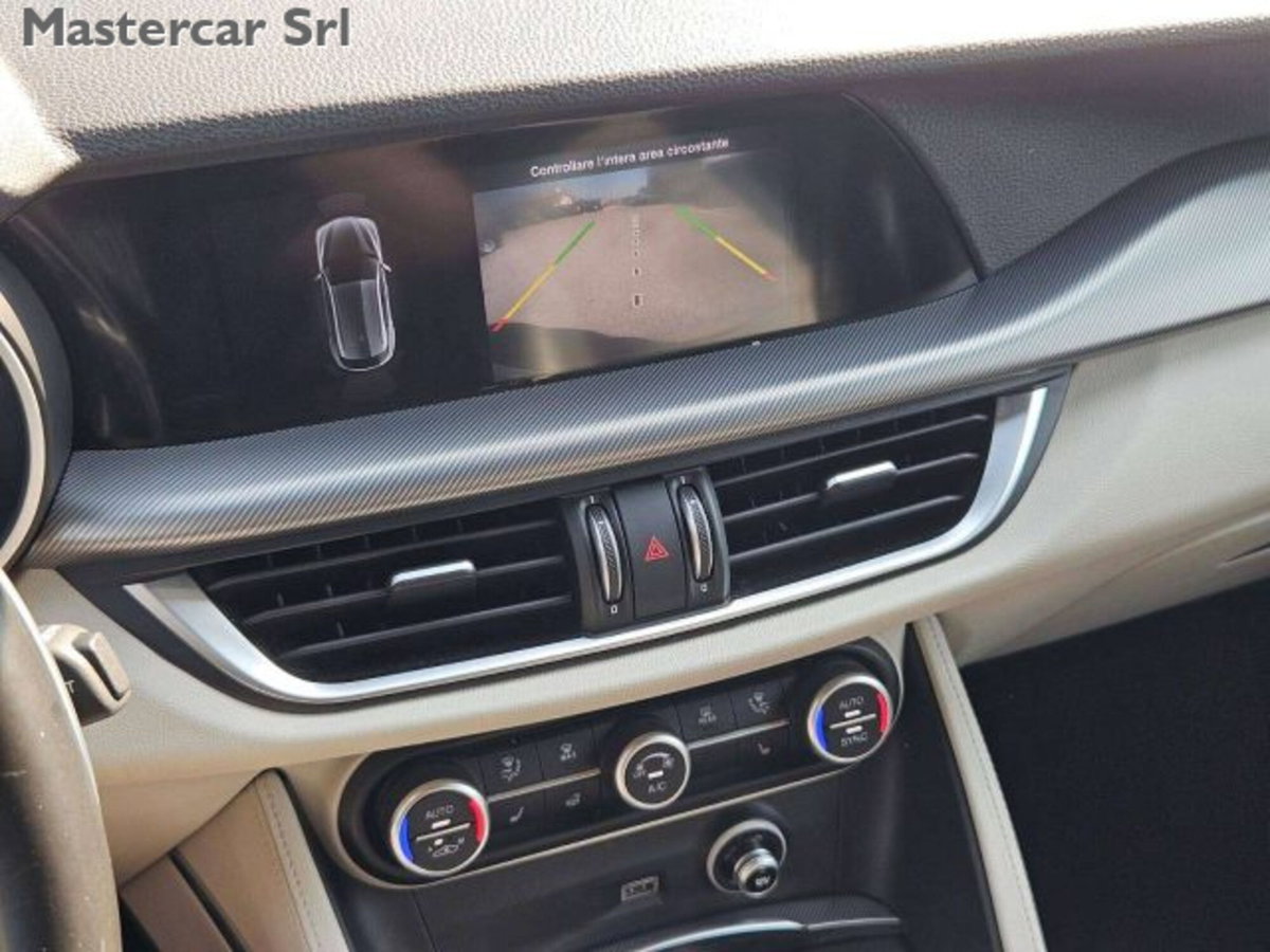 Alfa Romeo Stelvio 2.2 t Veloce Q4 210cv auto (13)