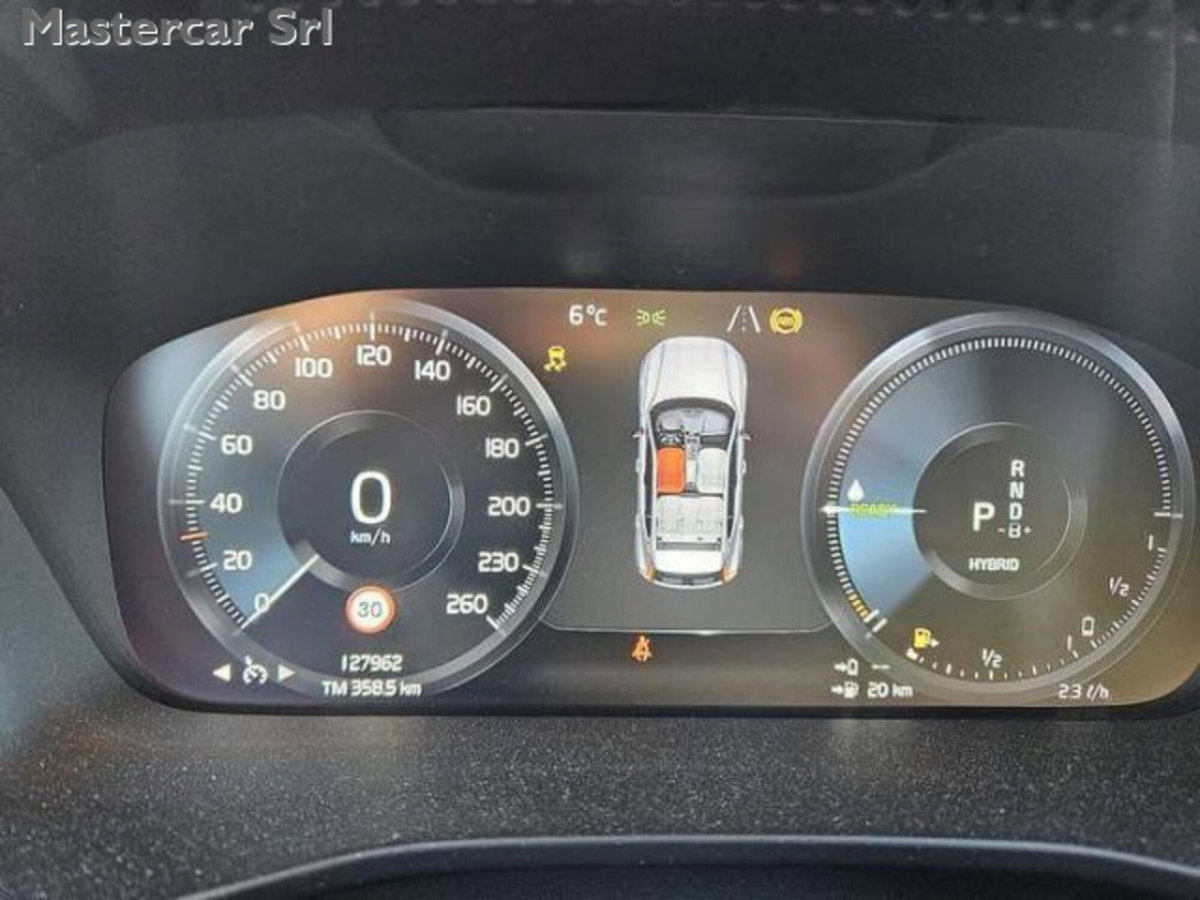 Volvo XC40 T5 Recharge Plug-in Hybrid Inscription Expression (12)