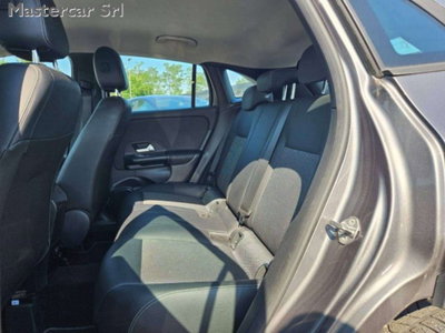 Mercedes-Benz GLA SUV 200 d Business Extra auto (10)