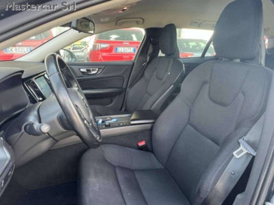 Volvo V60 D3 Geartronic Business (13)