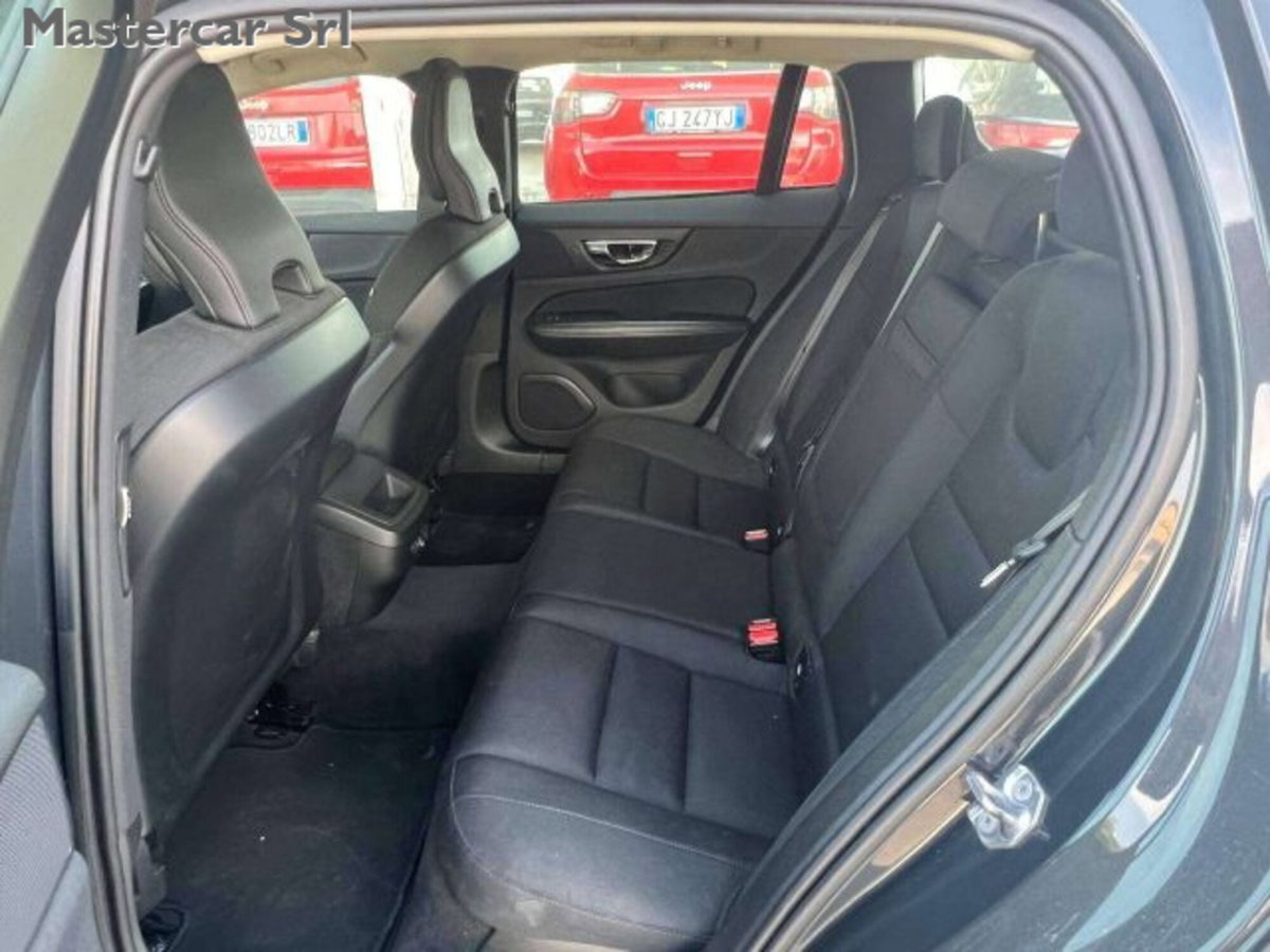 Volvo V60 D3 Geartronic Business (14)