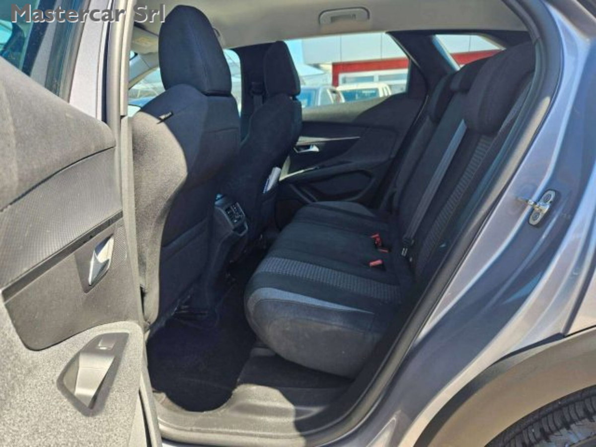 Peugeot 3008 BlueHDi 130 S&S Active Business (12)