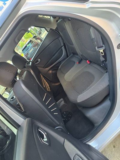 Renault Captur dCi 8V 90 CV EDC Start&Stop Energy Intens (11)