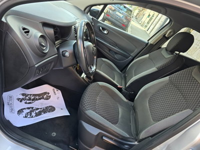 Renault Captur dCi 8V 90 CV EDC Start&Stop Energy Intens (8)