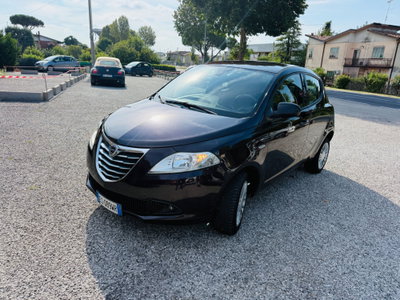 Lancia Ypsilon 0.9 TwinAir 85 CV 5 porte Metano Ecochic Elefantino (3)