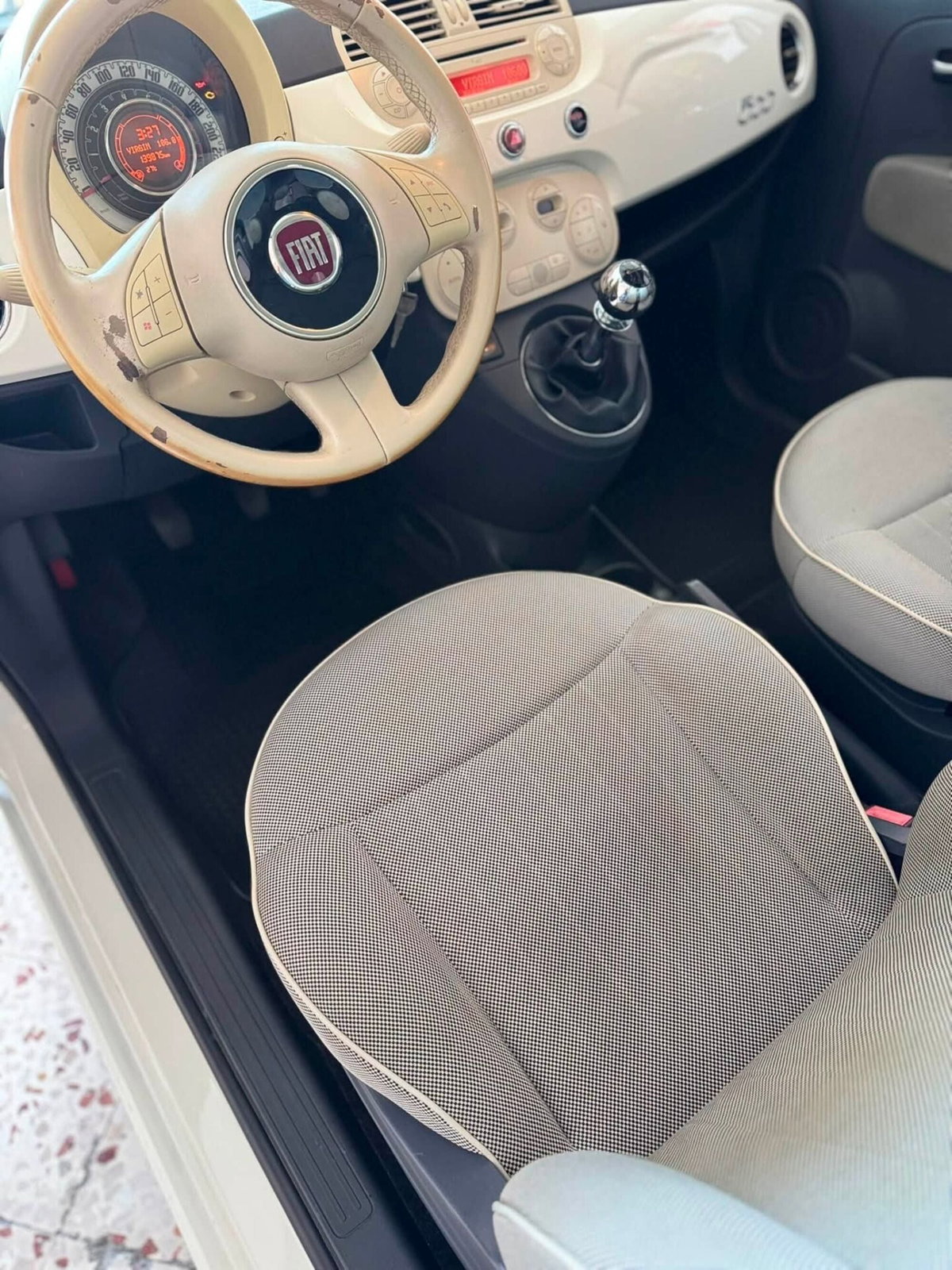 Fiat 500 1.2 Lounge (5)