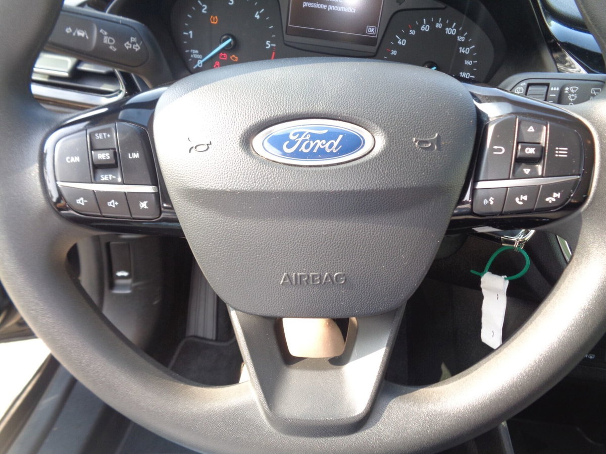 Ford Fiesta 1.5 TDCi 5 porte Titanium (13)