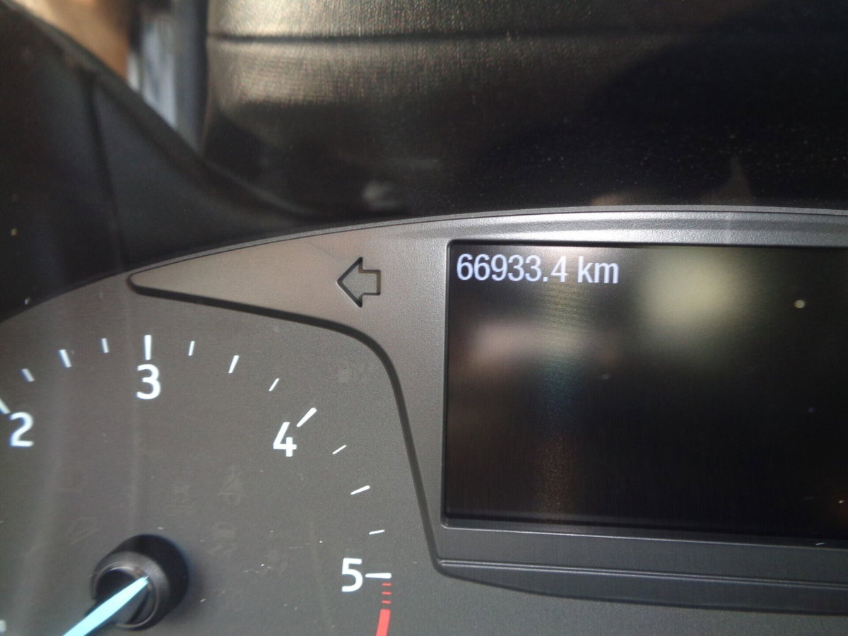 Ford Fiesta 1.5 TDCi 5 porte Titanium (9)