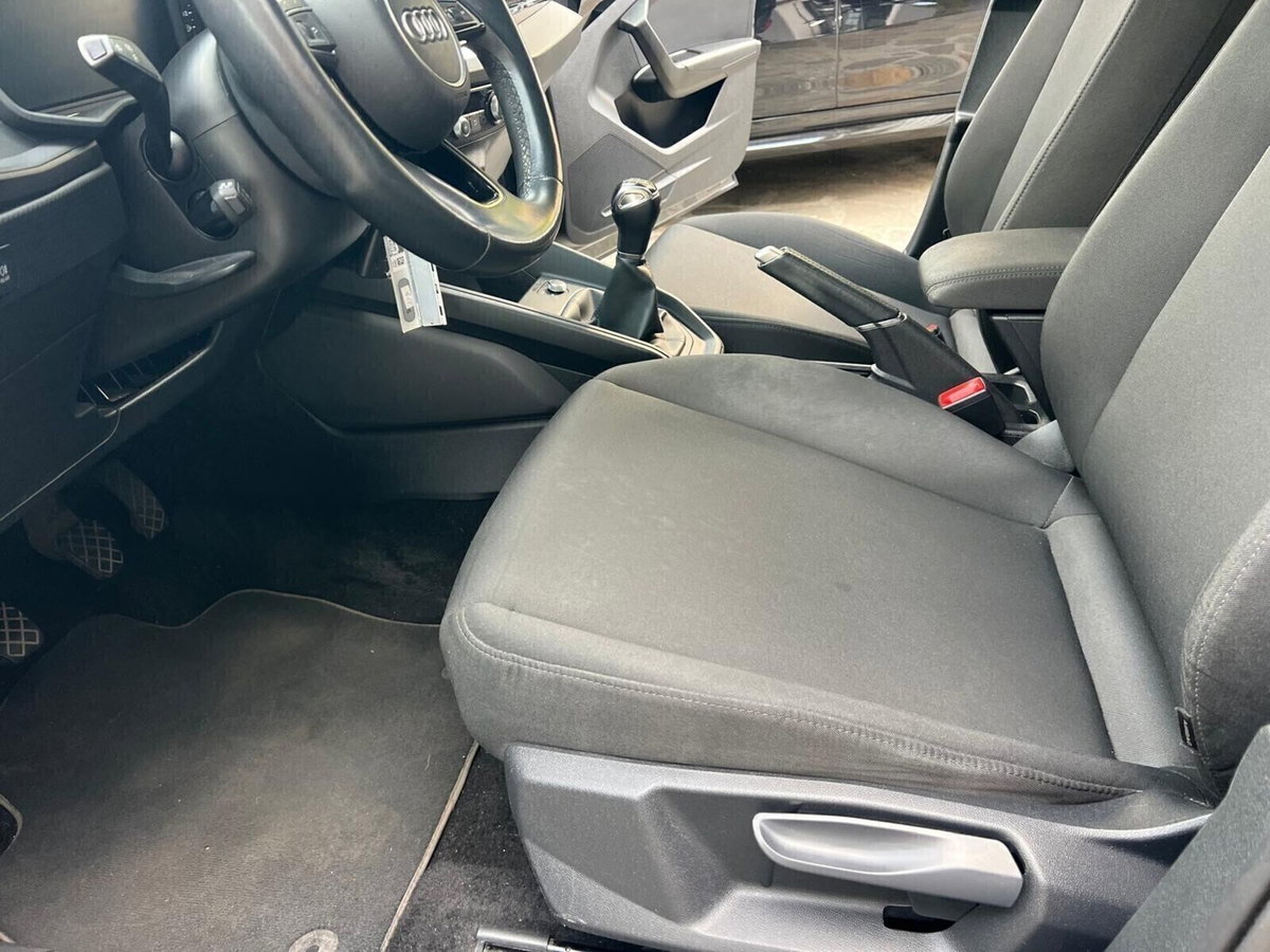 Audi A1 Sportback 25 TFSI Admired (17)