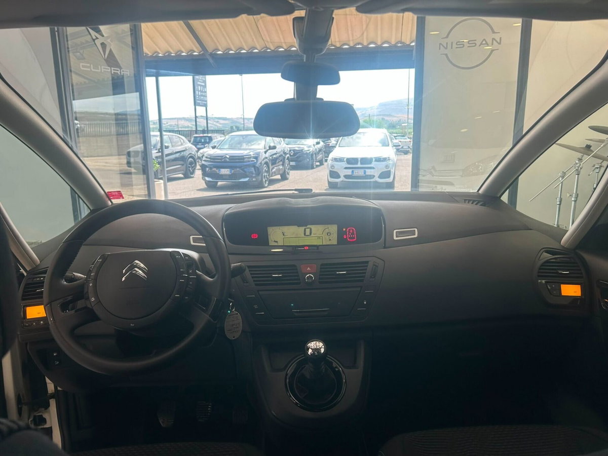Citroen C4 Gran Picasso 1.6 HDi 110 FAP CMP6 Exclusive Style (16)