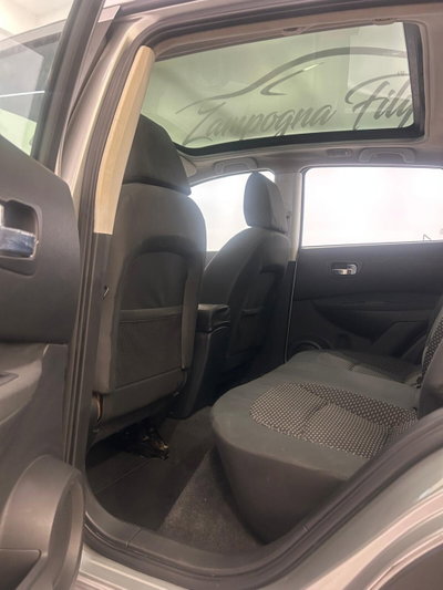 Nissan Qashqai 2.0 dCi DPF Tekna (10)