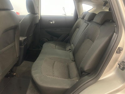 Nissan Qashqai 2.0 dCi DPF Tekna (7)