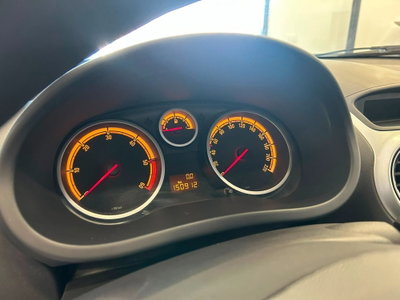 Opel Corsa 1.3 CDTI 75CV 5 porte Cosmo (13)