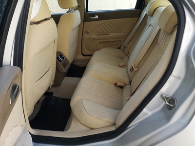 Alfa Romeo 159 2.4 JTDm 20V 210 CV Exclusive (13)