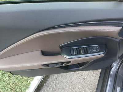 Lexus LBX 1.5 hybrid Elegant 2wd (18)
