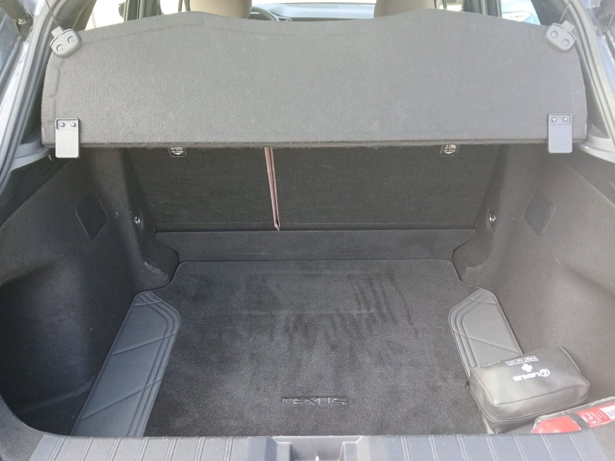 Lexus LBX 1.5 hybrid Elegant 2wd (19)