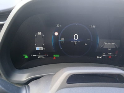 Lexus LBX 1.5 hybrid Elegant 2wd (9)
