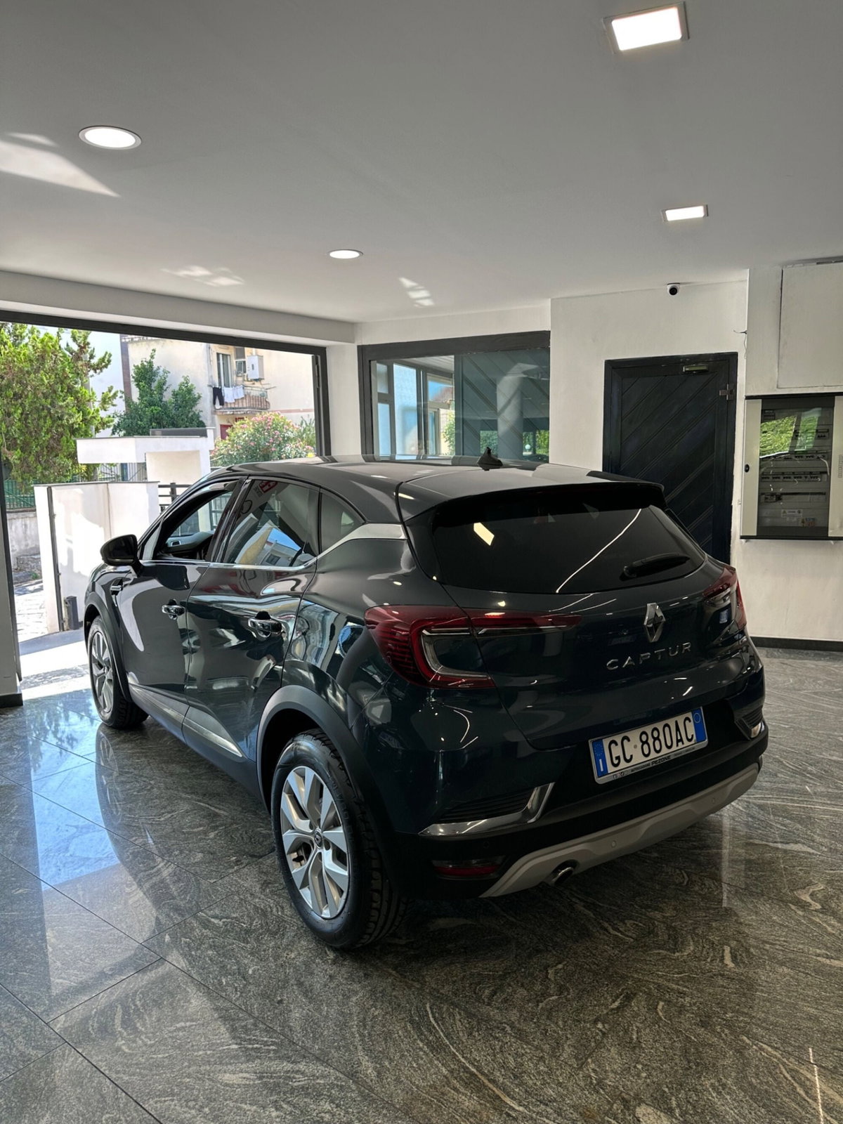 Renault Captur TCe 100 CV GPL FAP Intens (6)
