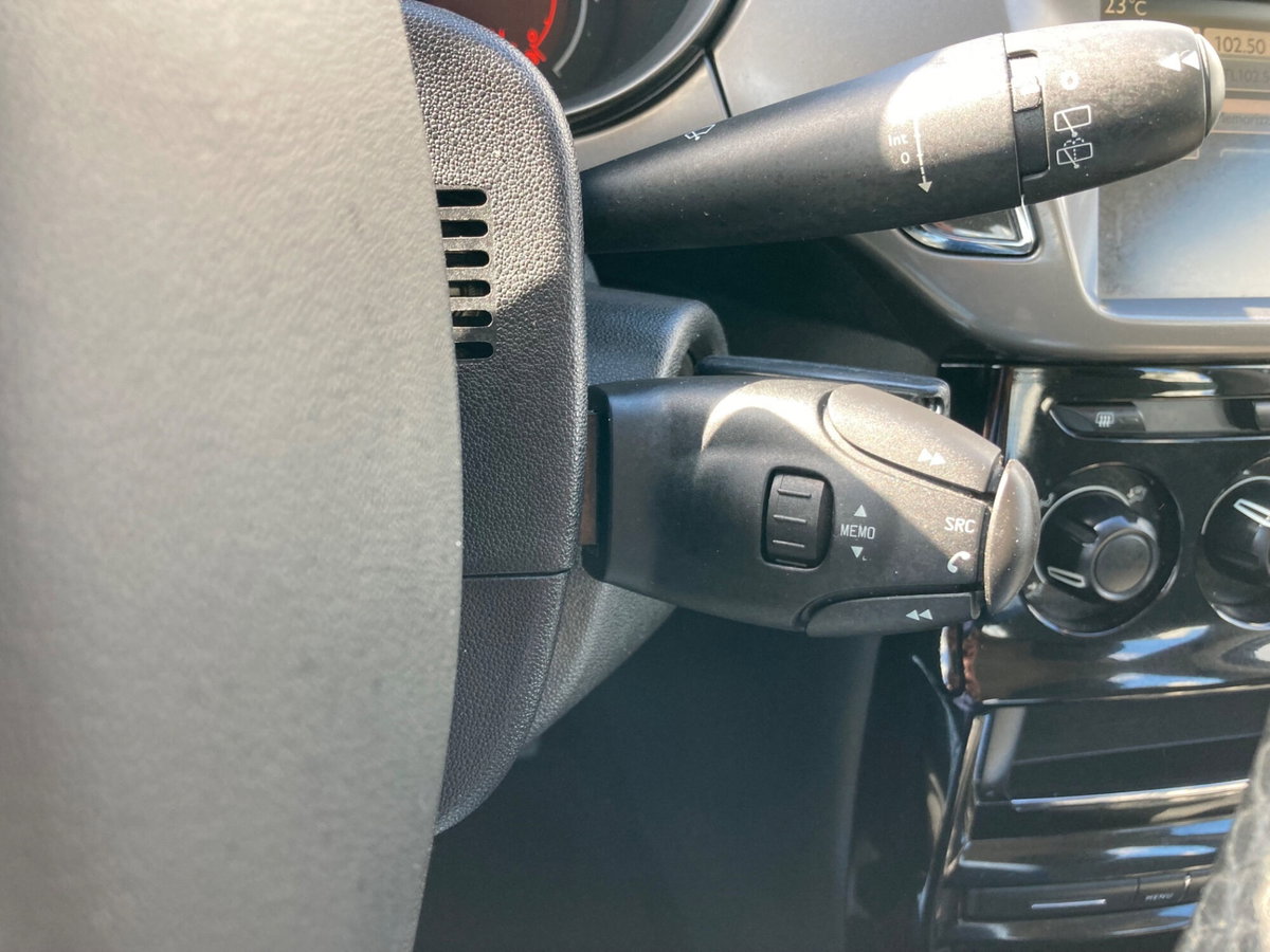 Citroen C3 BlueHDi 75 Feel Edition (16)