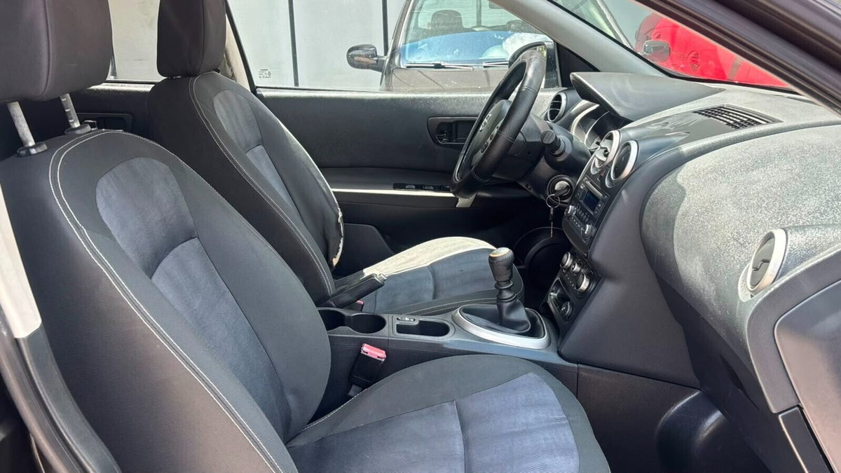 Nissan Qashqai 1.5 dCi DPF Tekna (11)