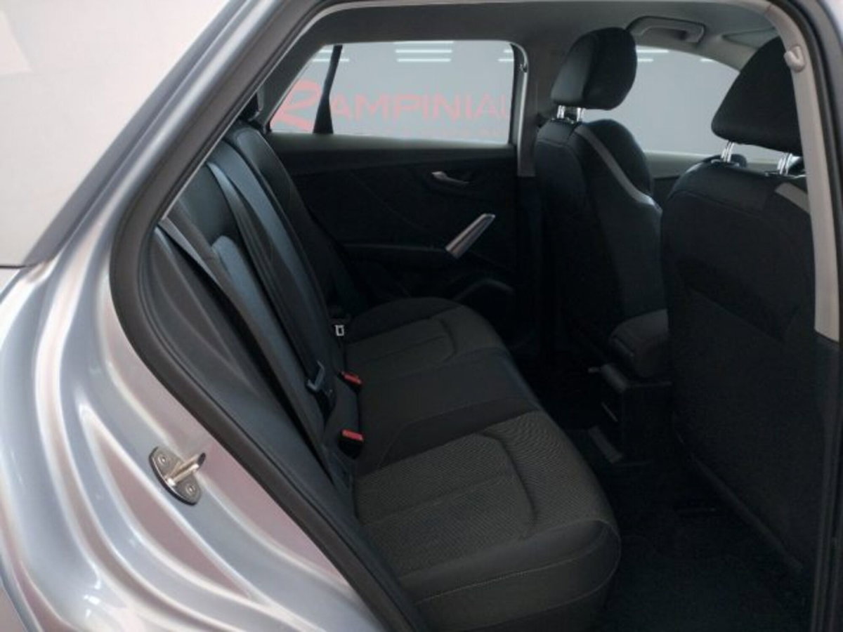 Audi Q2 Q2 30 TDI S tronic (17)